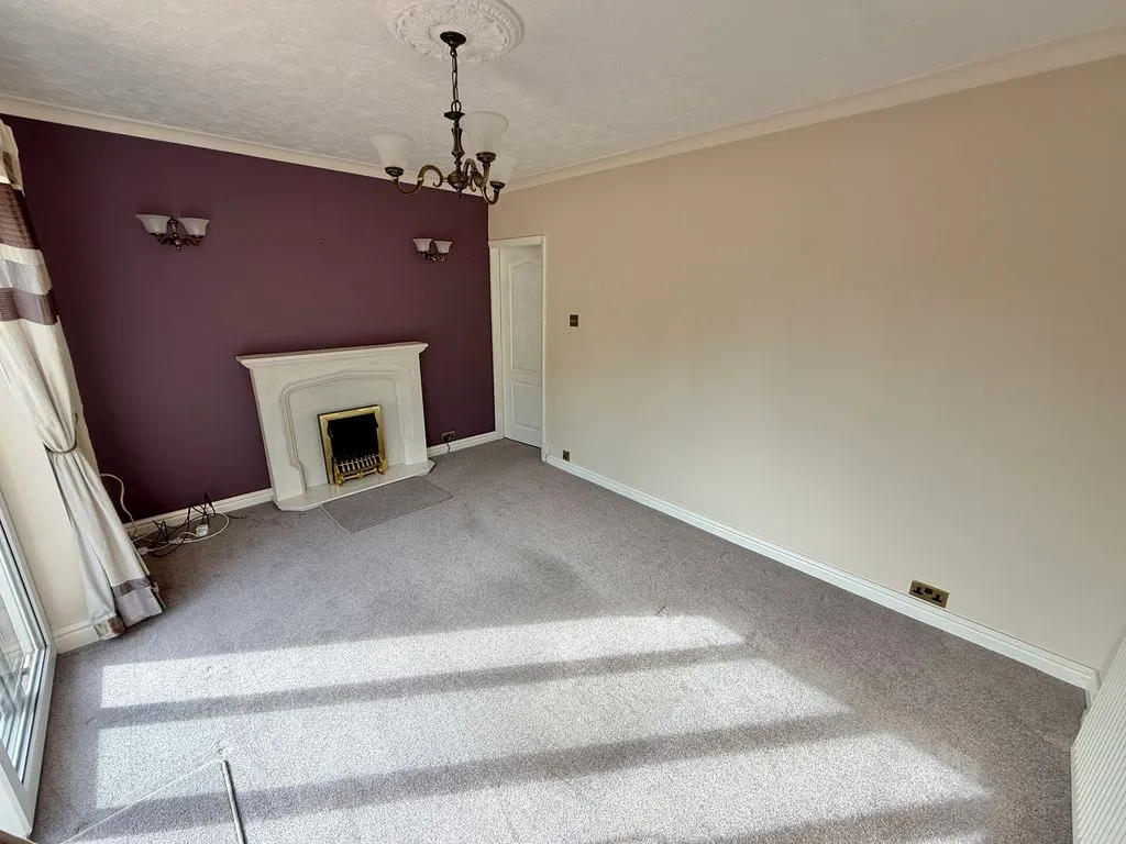 Rodlington Avenue, Great Barr, B44, photo 8