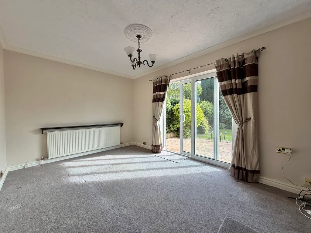 Rodlington Avenue, Great Barr, B44, photo 9
