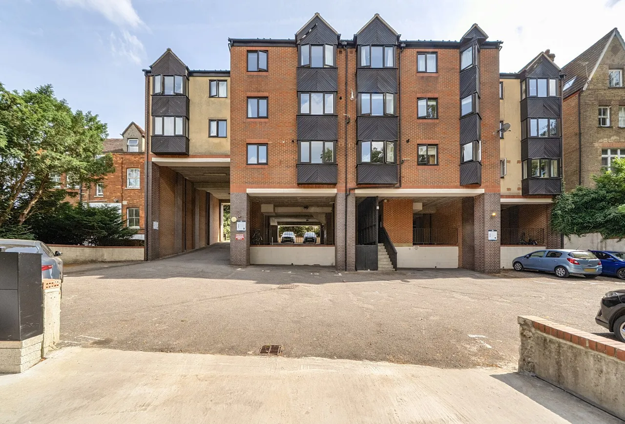 2 bed flat for sale — Granville Road, Sevenoaks, TN13 1DZ