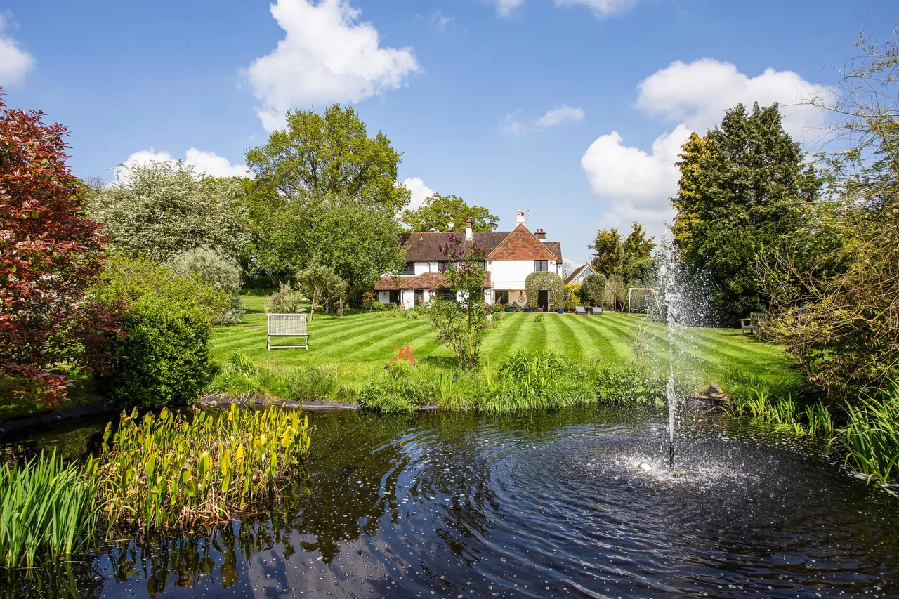 Shepherds Lane, Chorleywood, WD3, photo 3