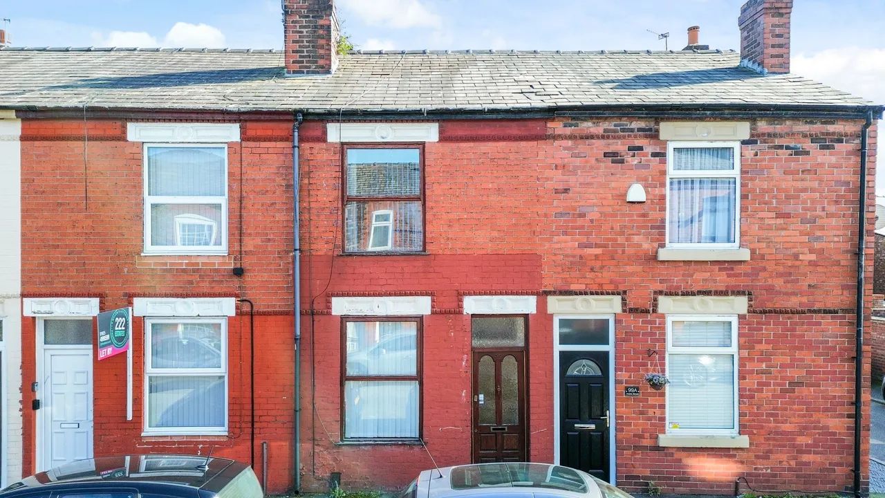2 bed house for sale — Hume Street, Warrington, WA1 3QT