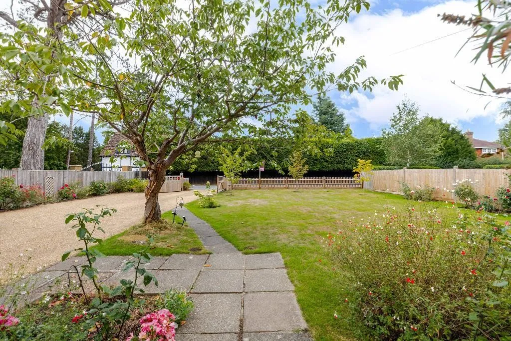Homefield Road, Warlingham, photo 5