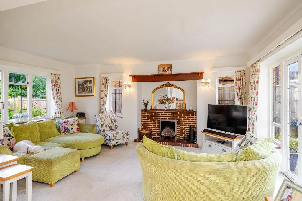 Homefield Road, Warlingham, photo 8