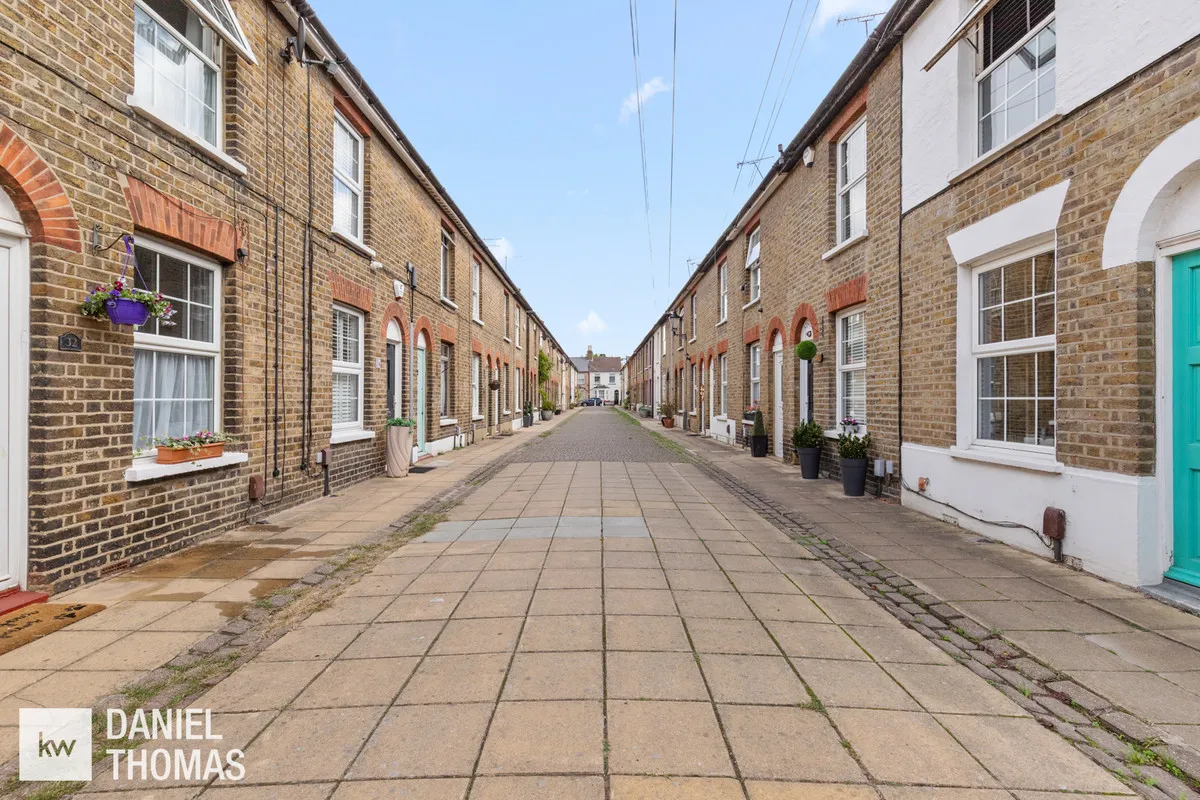 Woollard Street, Waltham Abbey, EN9, photo 15