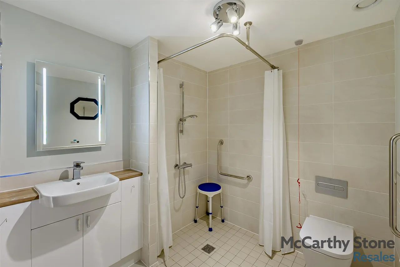 Filey Road, Scarborough, YO11, photo 14