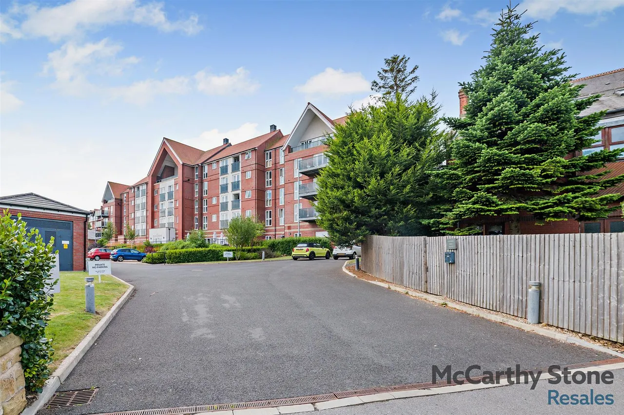 Filey Road, Scarborough, YO11, photo 17