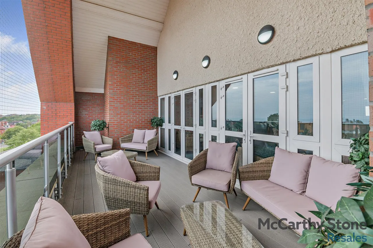 Filey Road, Scarborough, YO11, photo 16