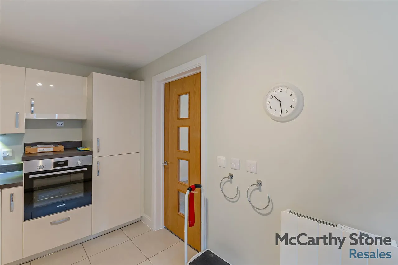 Filey Road, Scarborough, YO11, photo 22
