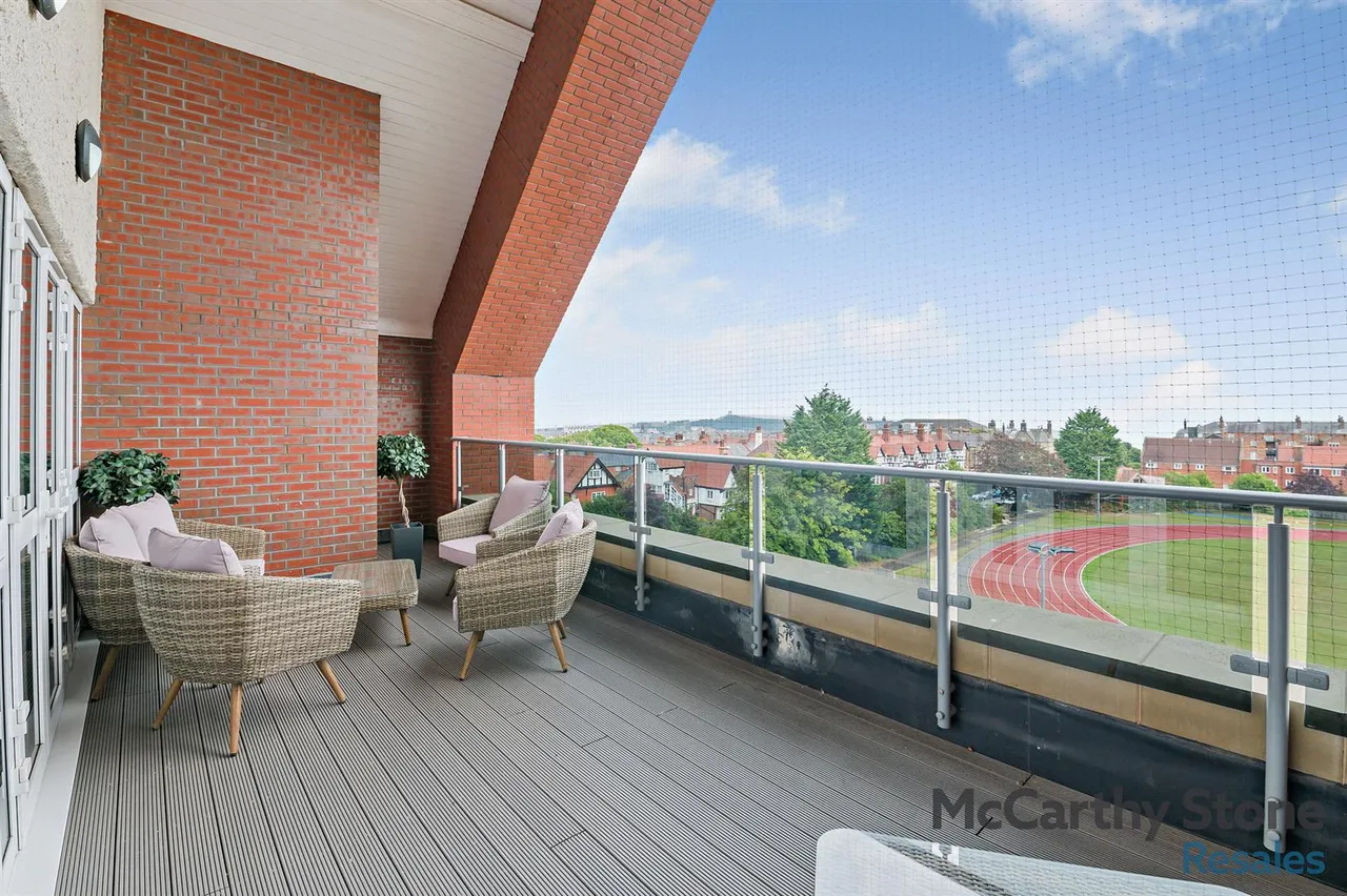 Filey Road, Scarborough, YO11, photo 11