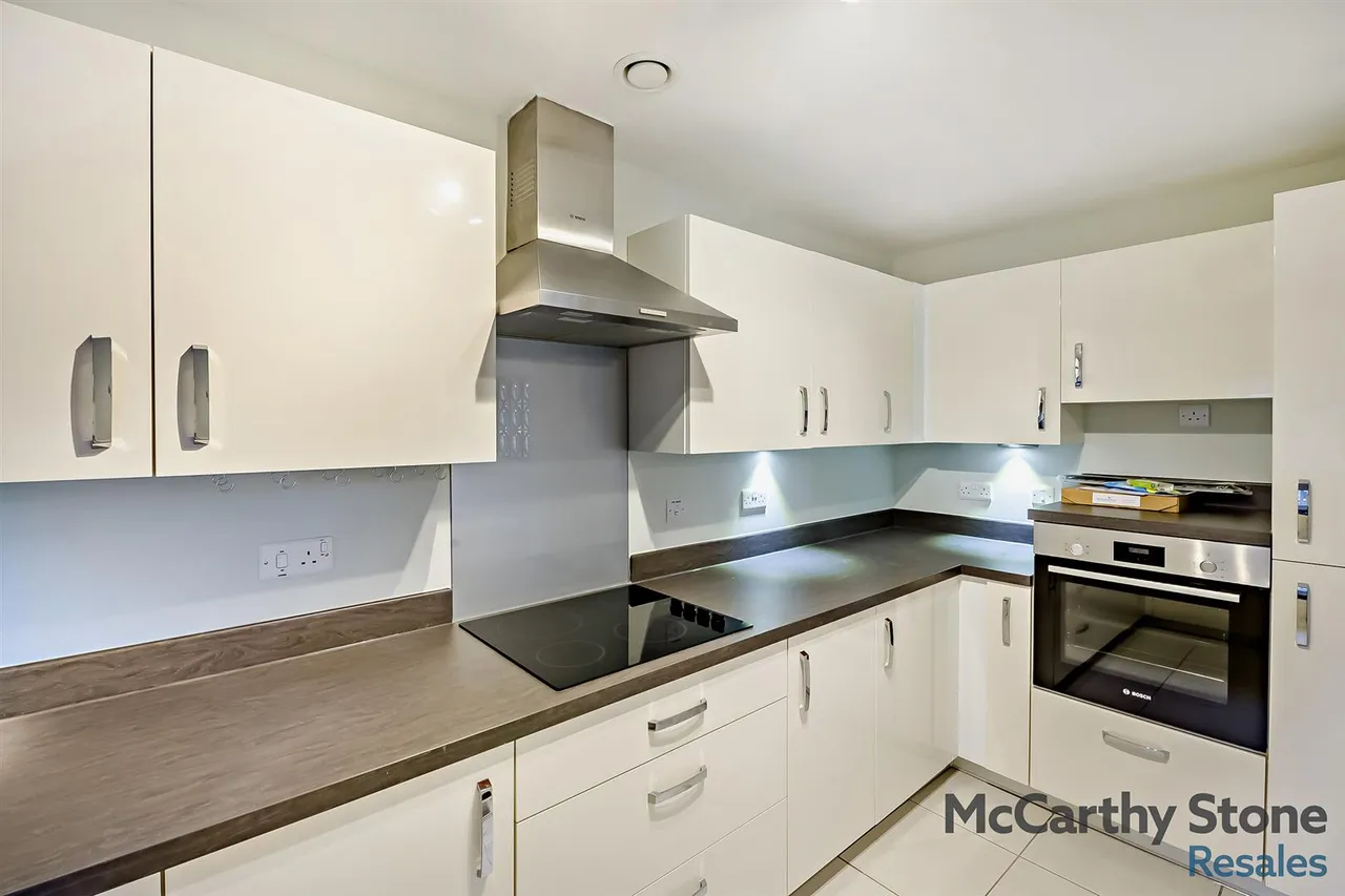 Filey Road, Scarborough, YO11, photo 12