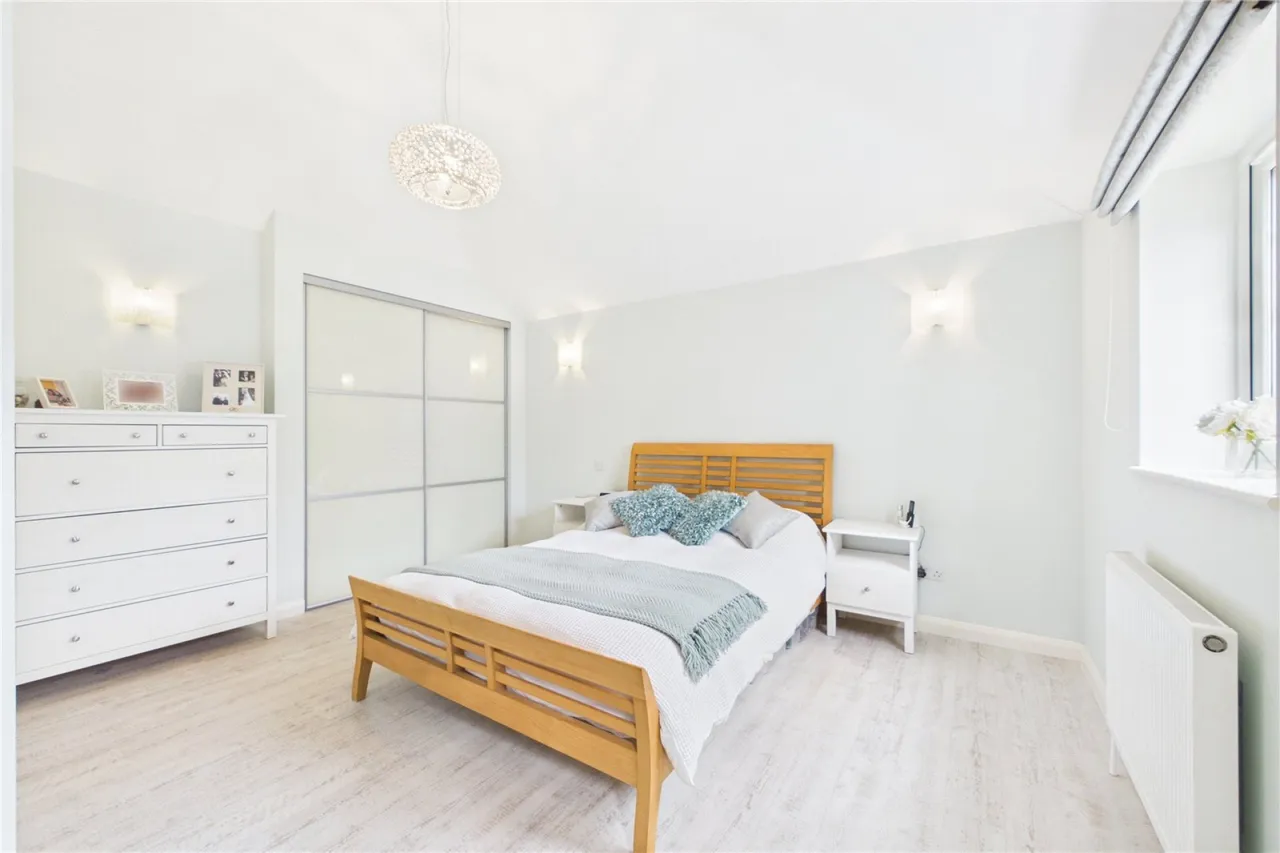 Sevenoaks Drive, Spencers Wood, RG7, photo 16