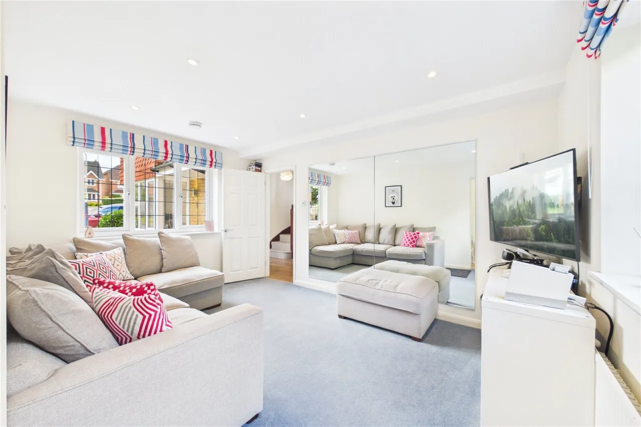 Sevenoaks Drive, Spencers Wood, RG7, photo 14