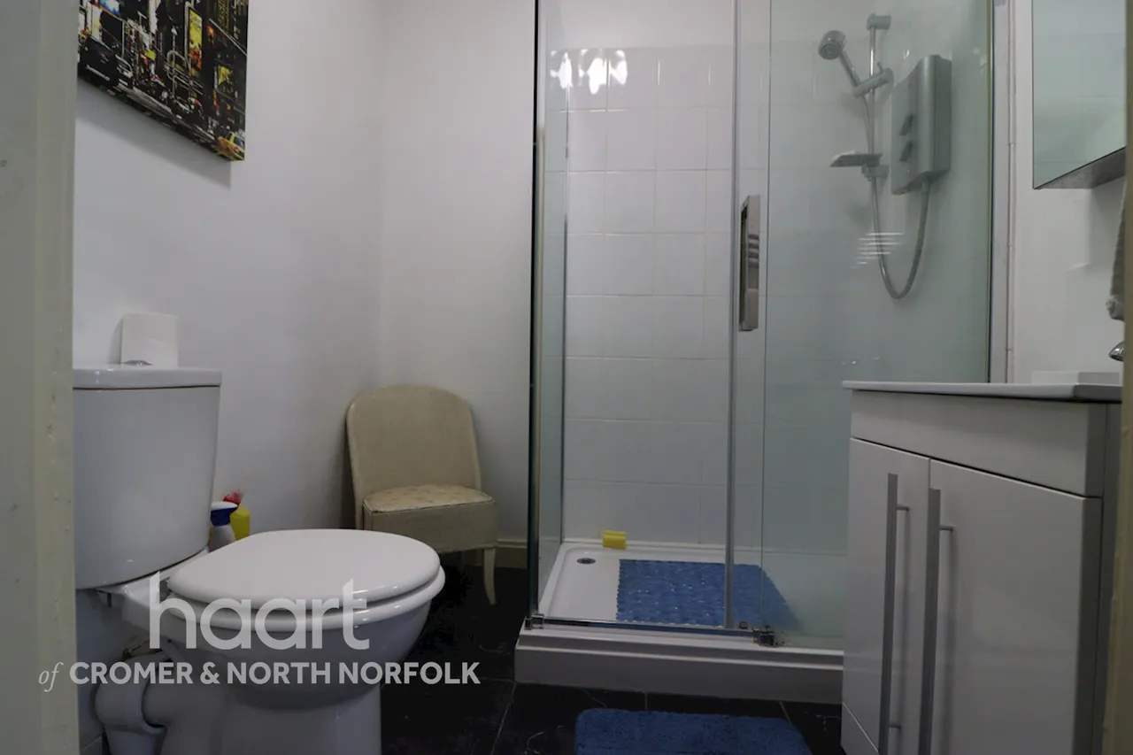Weybourne Road, Sheringham, NR26, photo 17
