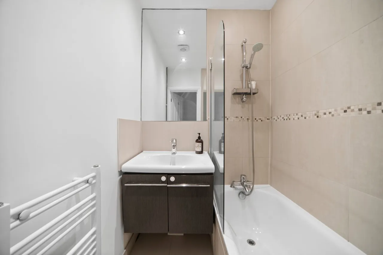 Radipole Road, Fulham, SW6, photo 7