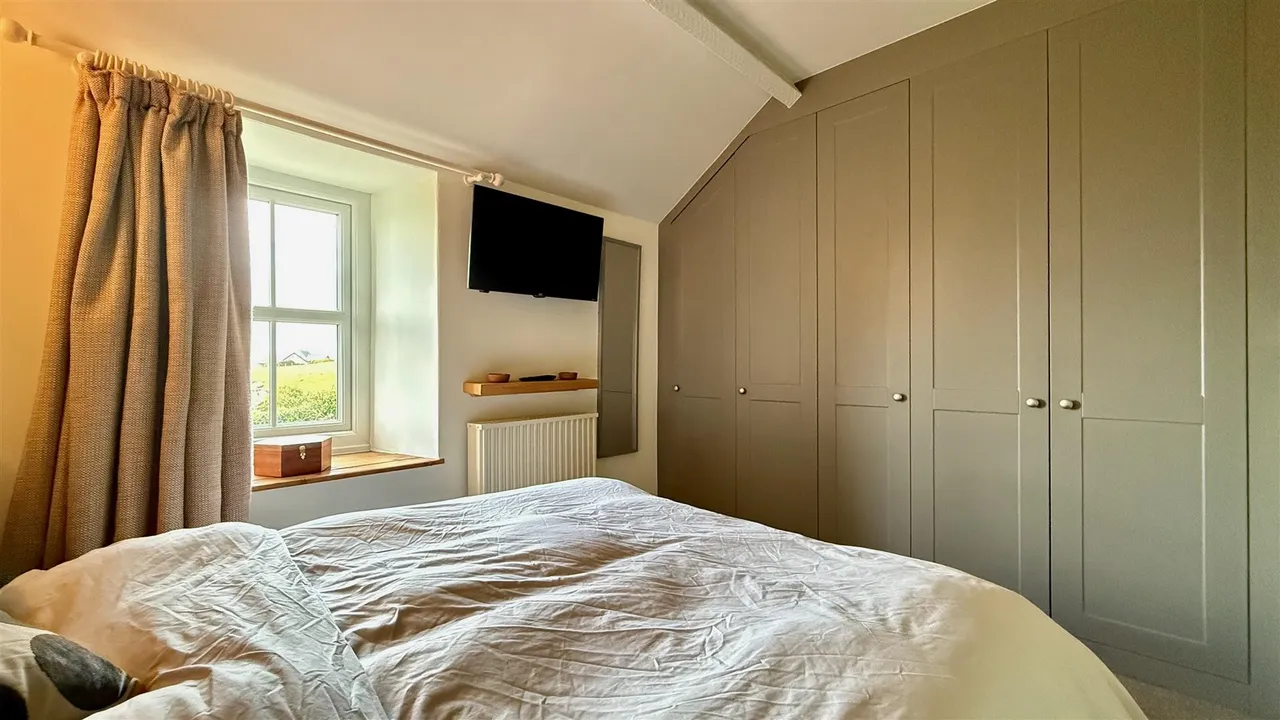Rose Cottage, Llanfair, LL46, photo 14