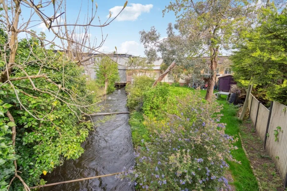 Willow Avenue, Denham, UB9, photo 12