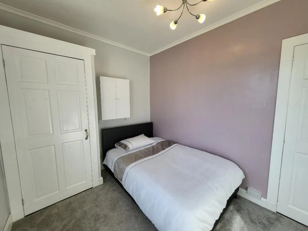 Anderson Avenue, Hilton, AB24, photo 14