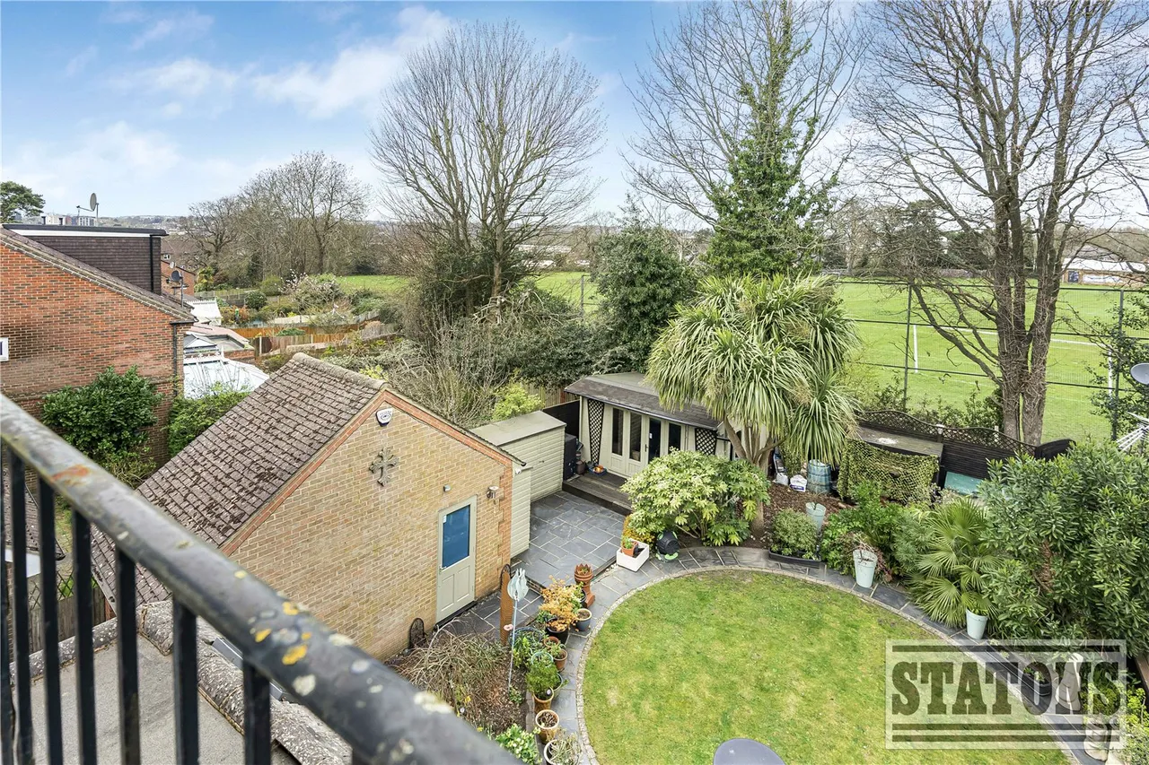 Verwood Drive, Cockfosters, EN4 9TP, photo 21