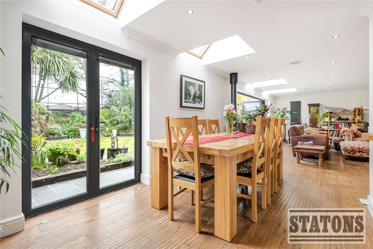 Verwood Drive, Cockfosters, EN4 9TP, photo 7