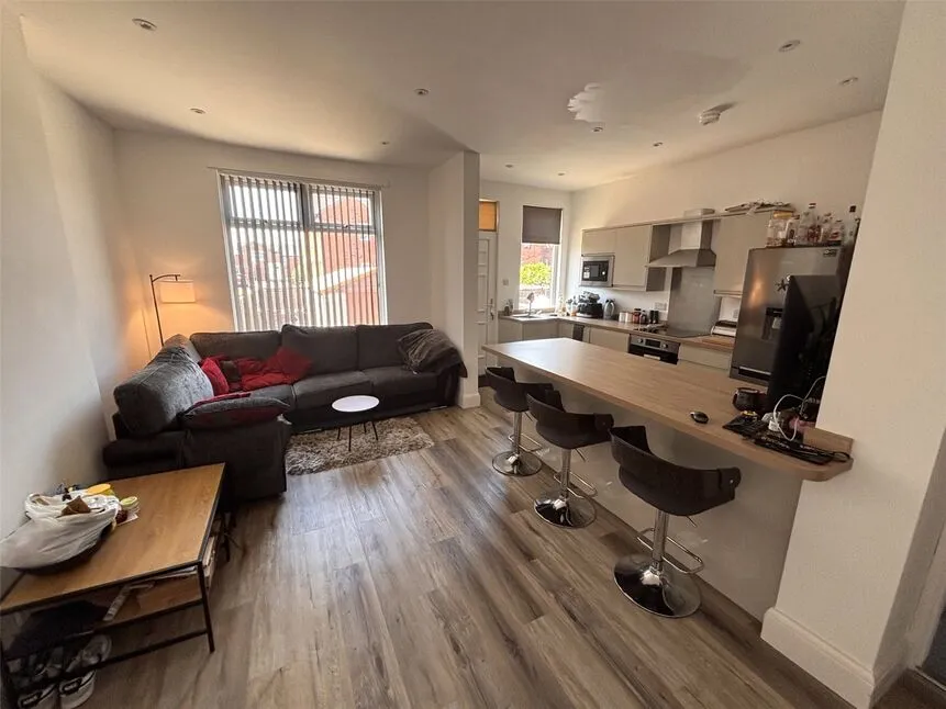 Chestnut Avenue, Leeds, West Yorkshire, LS15, photo 3