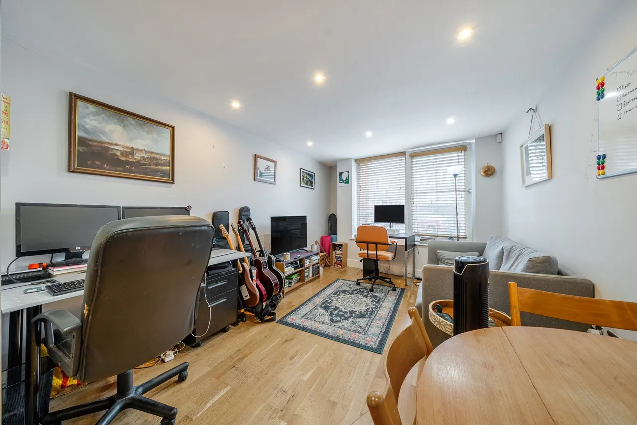 Warham Street, SE5, photo 4