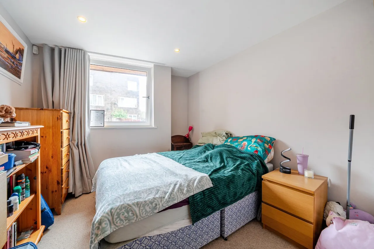 Warham Street, SE5, photo 3