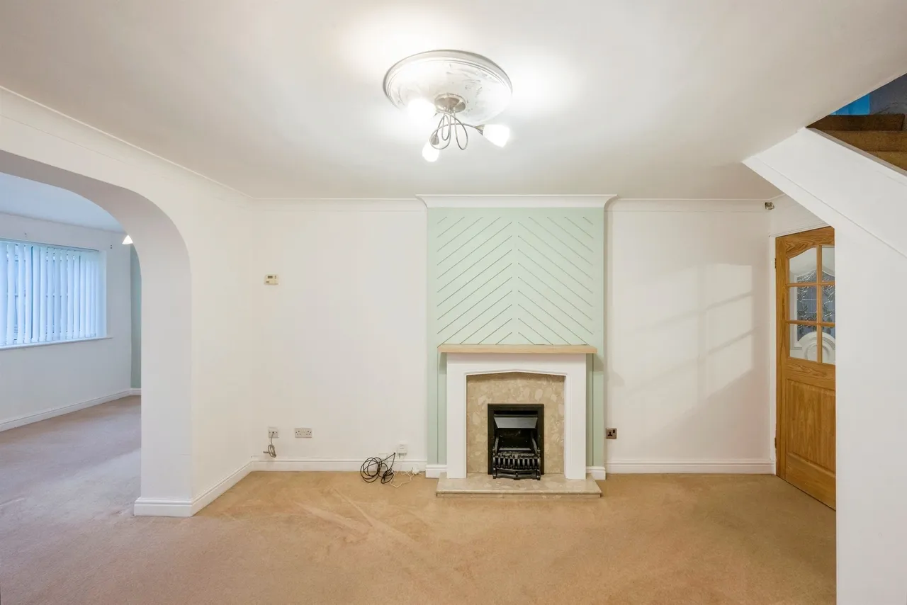 Pagnell Avenue, Thurnscoe, S63, photo 9