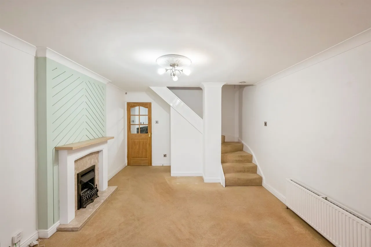 Pagnell Avenue, Thurnscoe, S63, photo 7