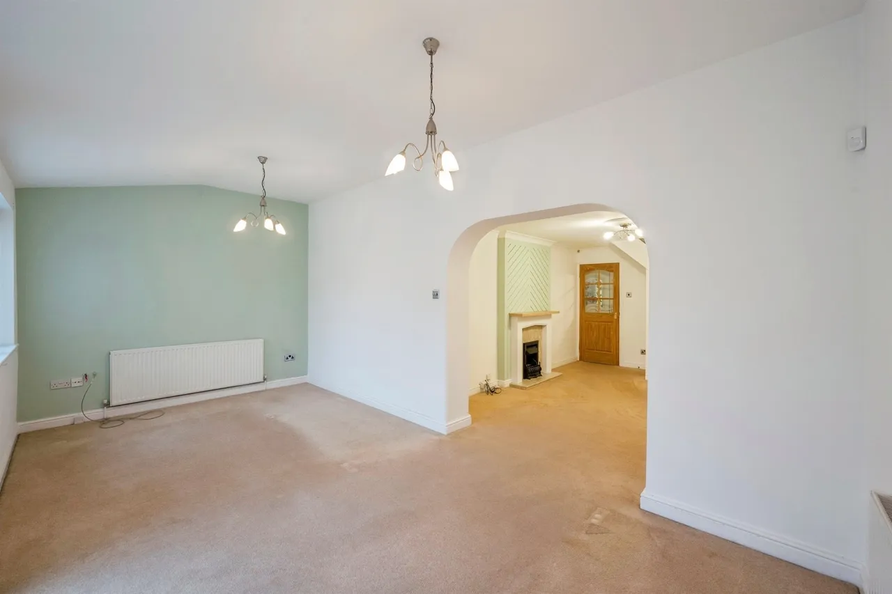 Pagnell Avenue, Thurnscoe, S63, photo 10