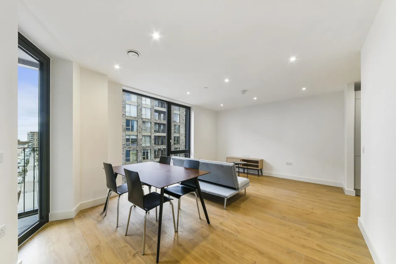 Tellicherry Court, Aberfeldy Village, E14, photo 6