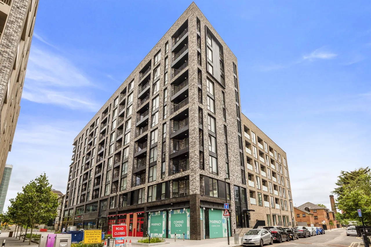 Tellicherry Court, Aberfeldy Village, E14, photo 10
