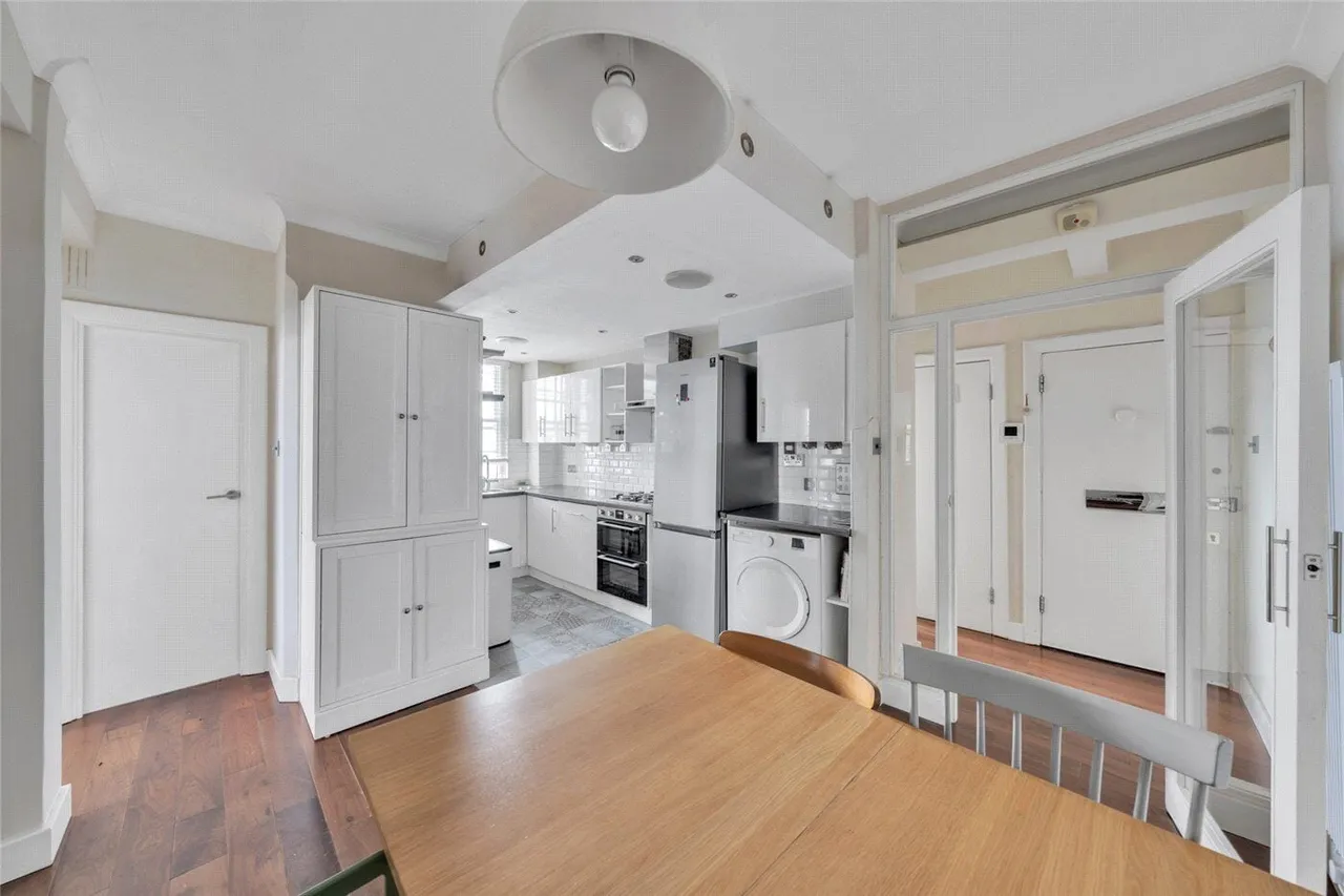 Eton College Road, Belsize Park, NW3, photo 6
