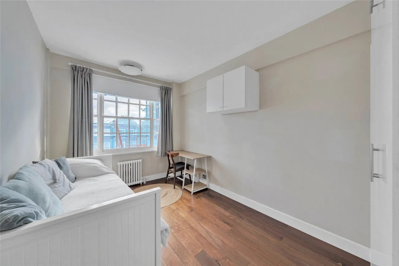 Eton College Road, Belsize Park, NW3, photo 10