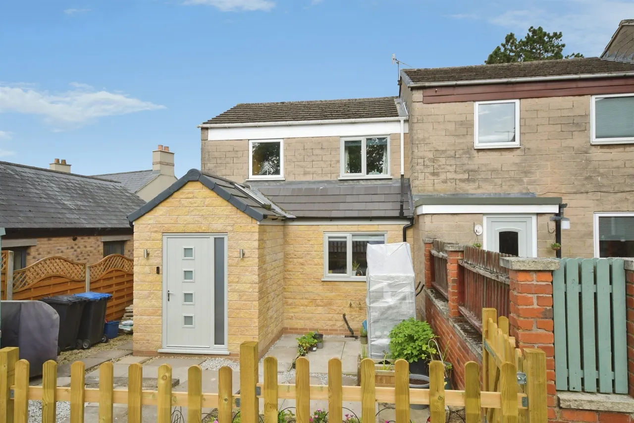 2 bed house for sale — Hurst Rise, MATLOCK