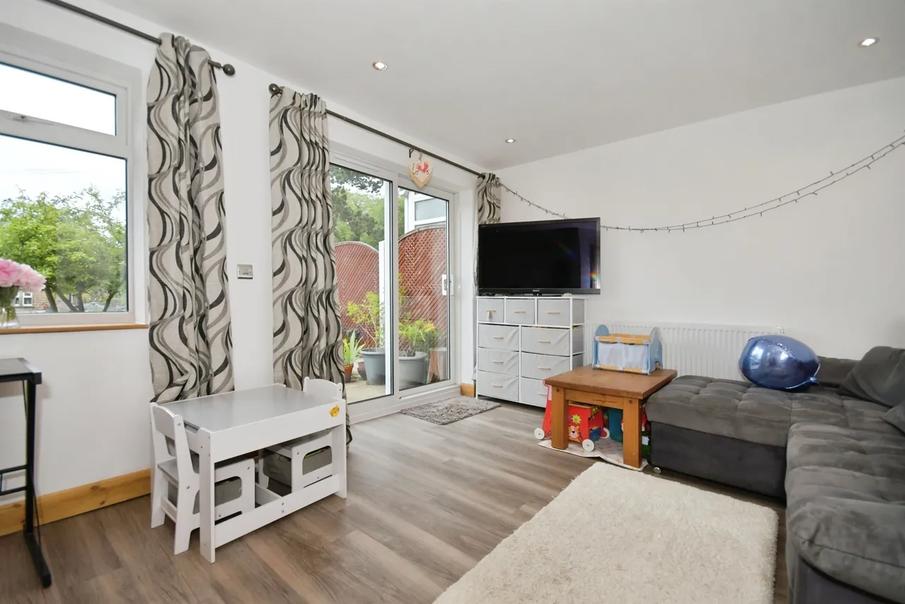Hurst Rise, MATLOCK, photo 10
