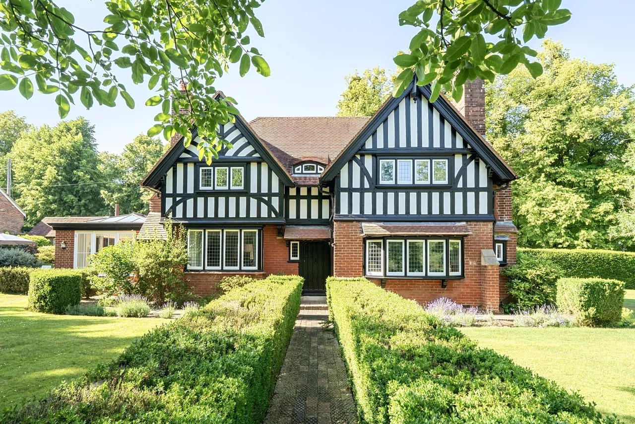 Woodman Lane, Sparsholt, SO21, photo 9