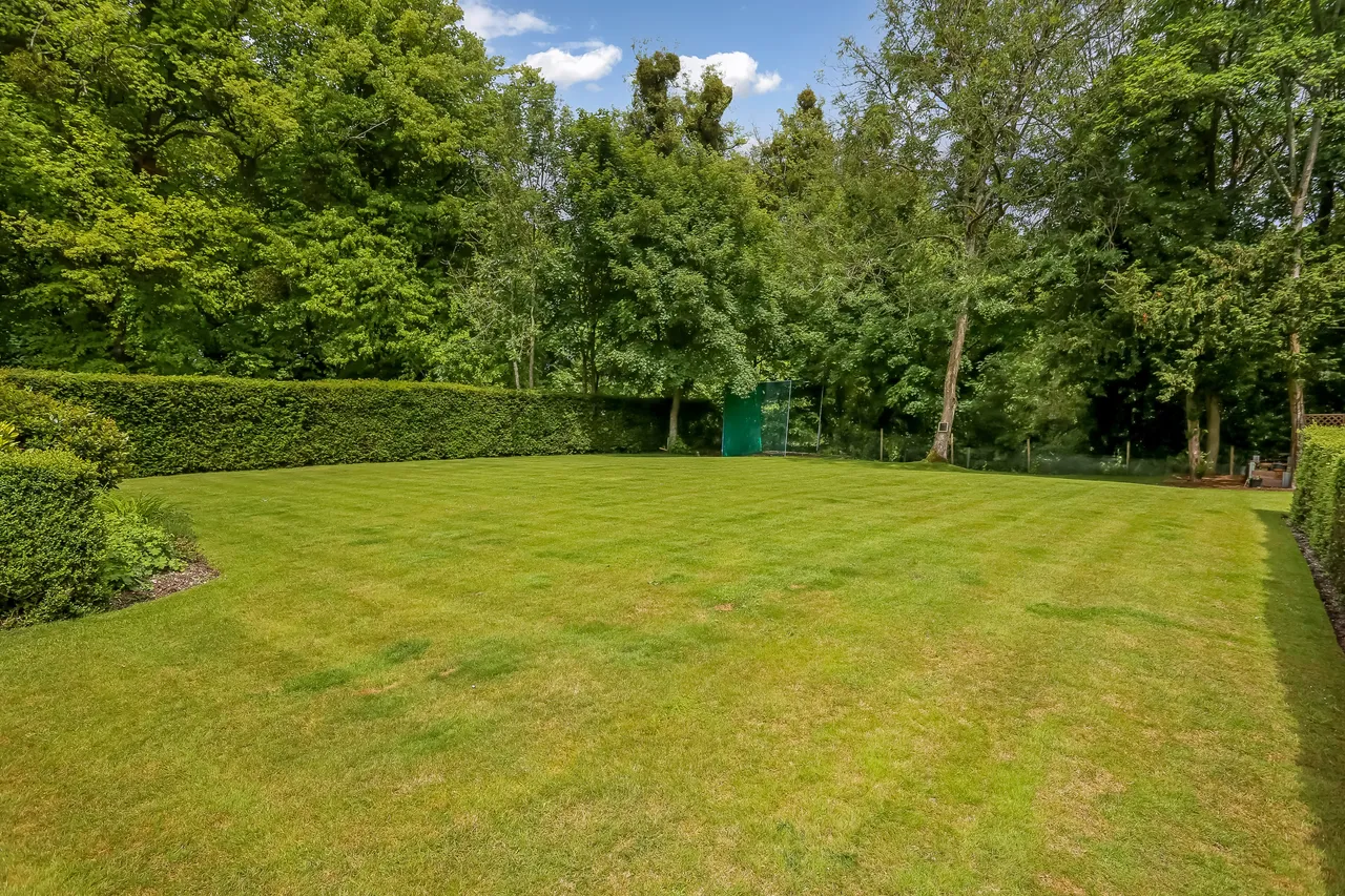 Woodman Lane, Sparsholt, SO21, photo 10