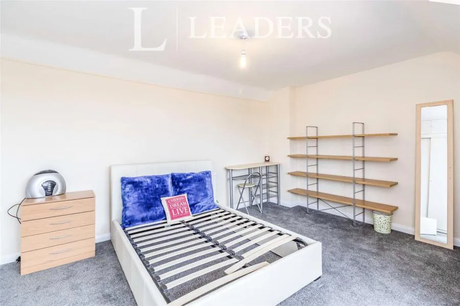Kings Road, Kingston upon Thames, KT2, photo 6