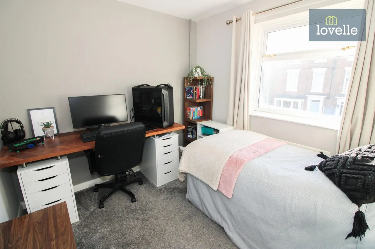 Broadbank, Louth, LN11, photo 16