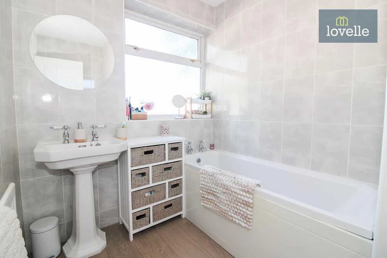 Broadbank, Louth, LN11, photo 17
