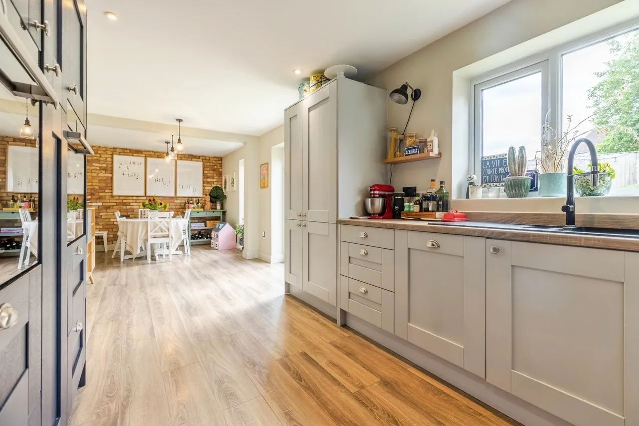 Loughrigg Drive, Middleton, M24, photo 6