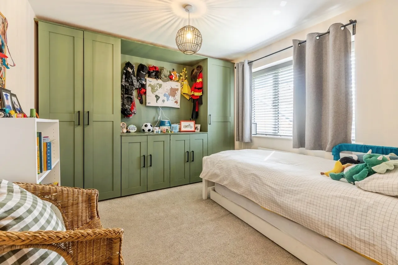 Loughrigg Drive, Middleton, M24, photo 17