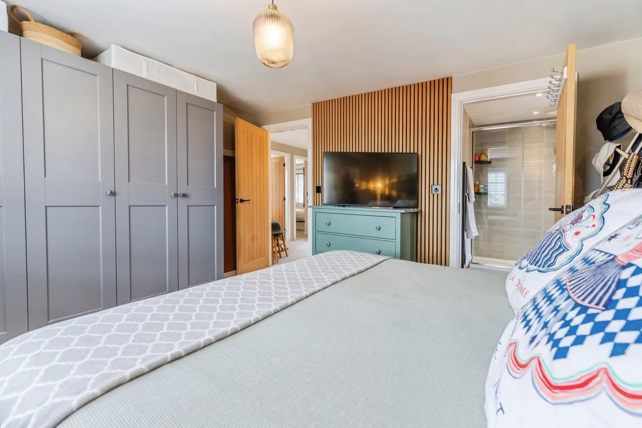 Loughrigg Drive, Middleton, M24, photo 14