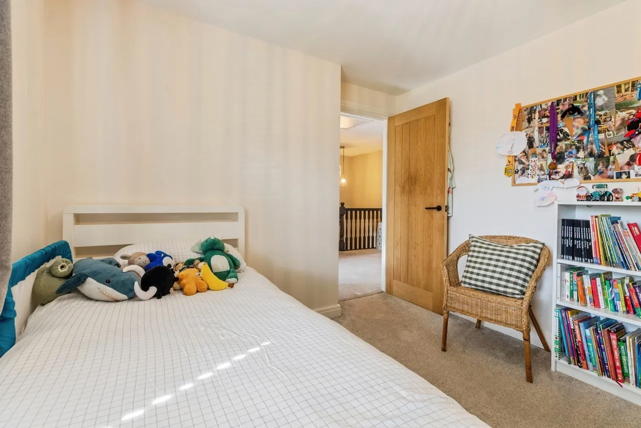 Loughrigg Drive, Middleton, M24, photo 18