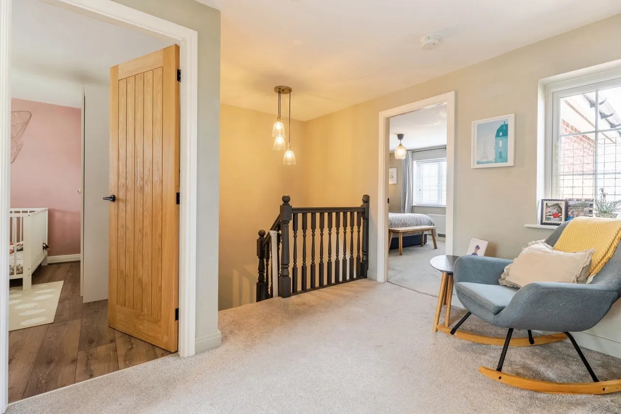 Loughrigg Drive, Middleton, M24, photo 24