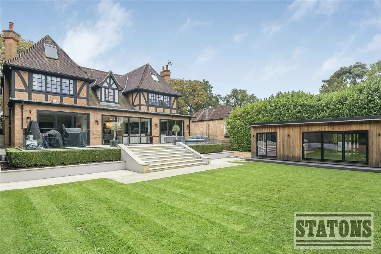 Barnet Road, Arkley, EN5 3JD, photo 23