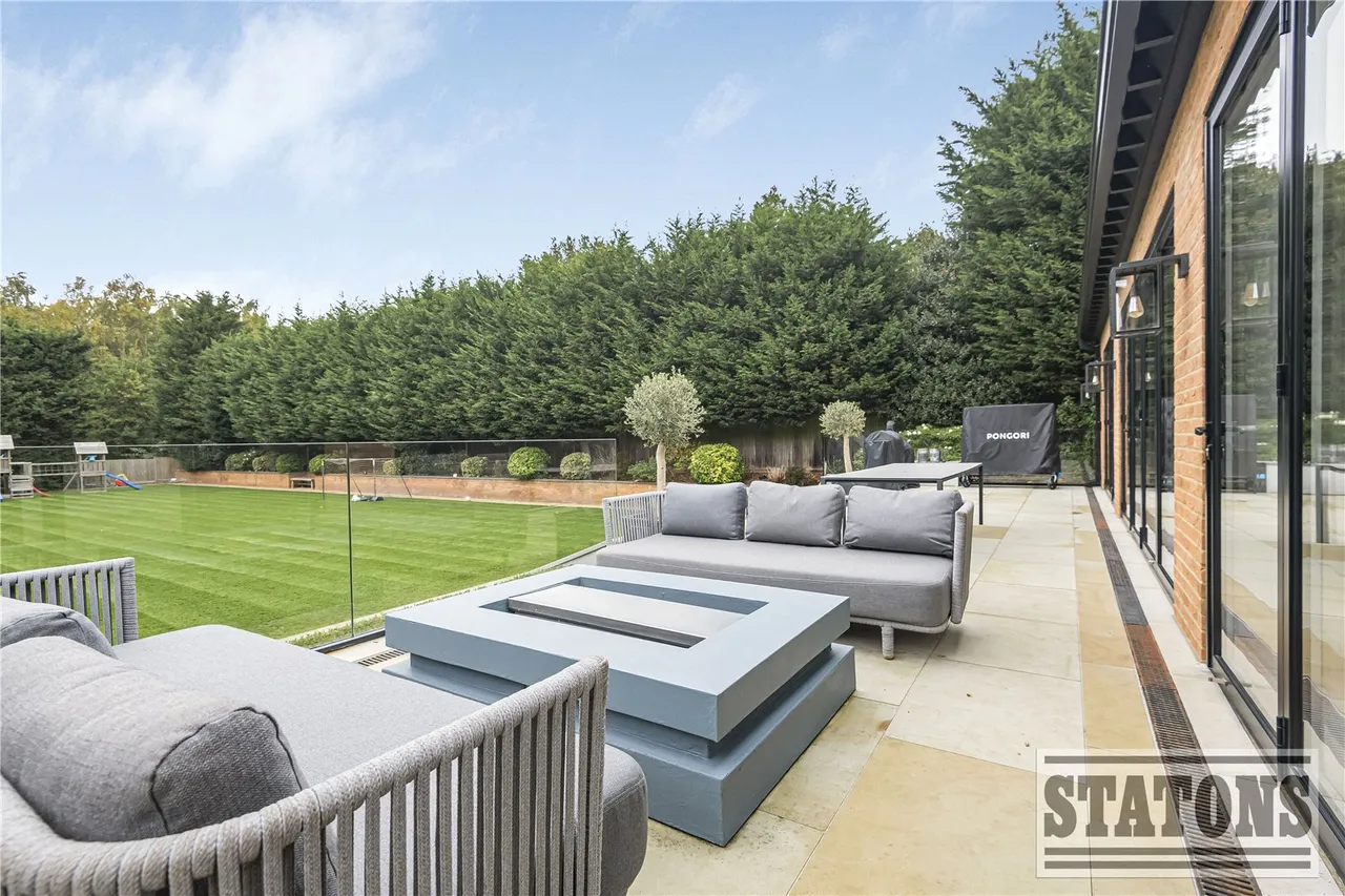 Barnet Road, Arkley, EN5 3JD, photo 24