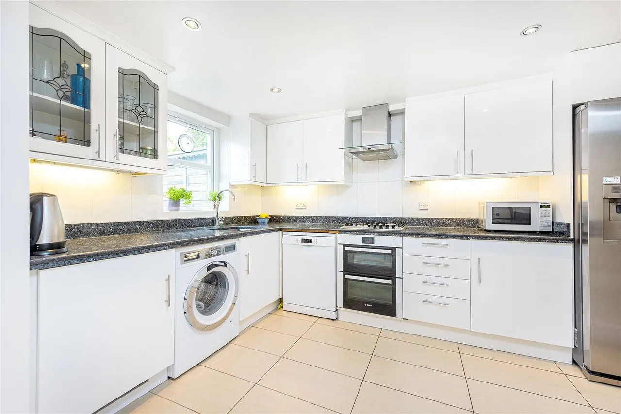 Colestown Street, London, SW11, photo 7
