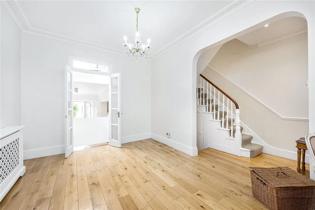 Colestown Street, London, SW11, photo 6