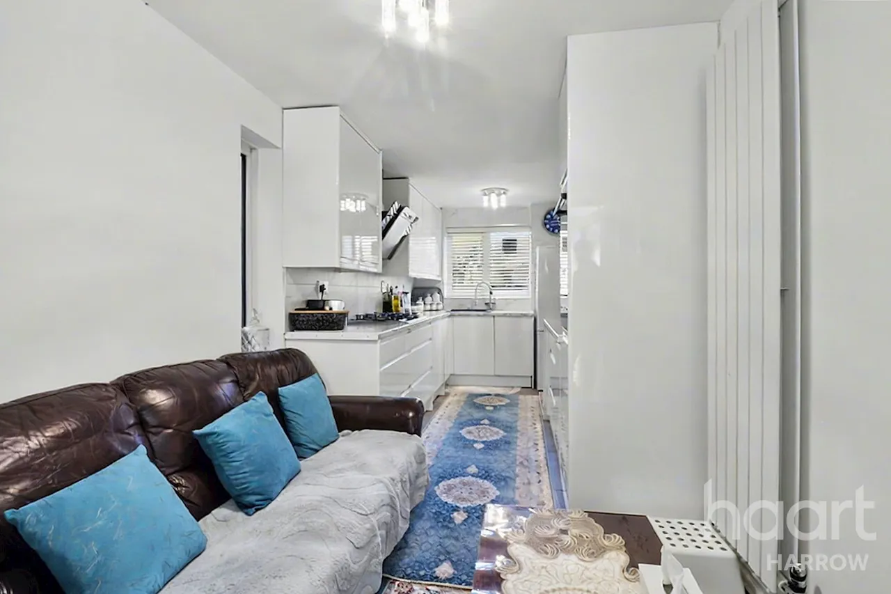 Robb Road, Stanmore, HA7, photo 7